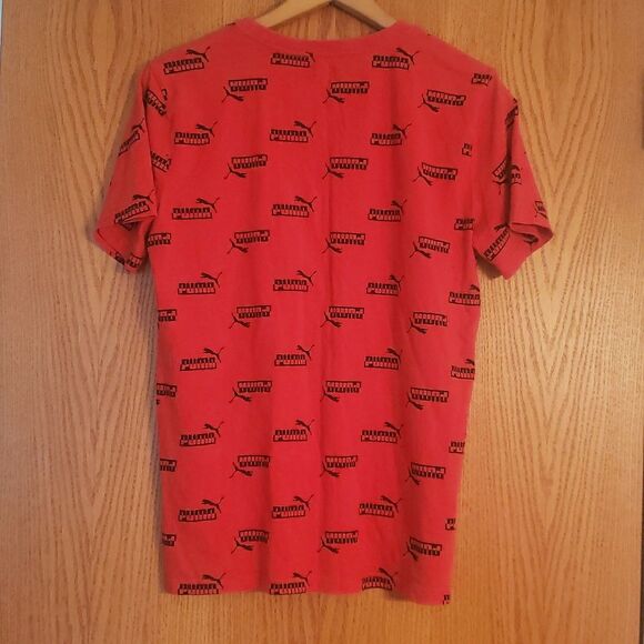Unisex Puma Red T-Shirt with Black Graphics Youth Sz XL (18-20) - Picture 3 of 5